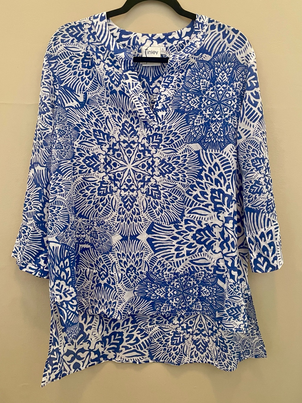Finley Joni Popover Tunic Blue White Mandala Medallion Blouse High Low Size L